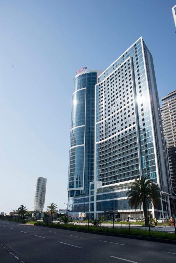 Apartamento Dar Tower Batumi Exterior foto